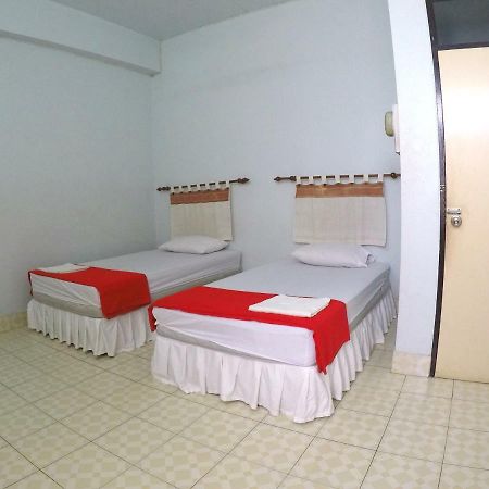 Fame Guesthouse Chumphon Eksteriør bilde